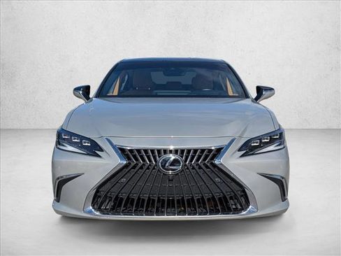 Certified 2022 Lexus ES 350 Ultra Luxury w/ Accessory Package image 2