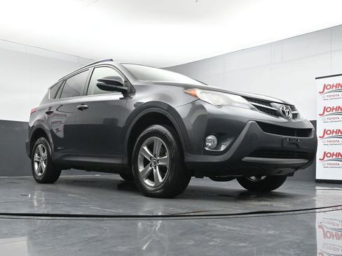 Used 2015 Toyota RAV4 XLE image 33