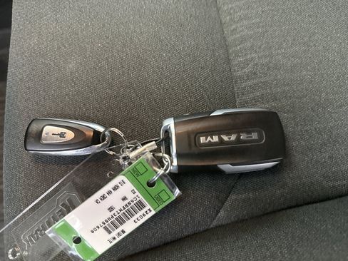 Used 2023 RAM 1500 Big Horn AWD/4WD image 13