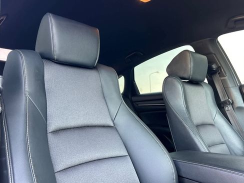 Used 2019 Honda Accord Sport image 17