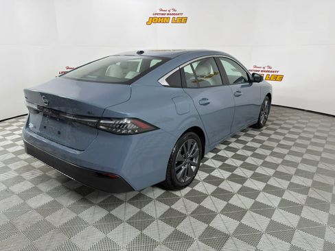 New 2026 Nissan Sentra SL w/ Floor Mat Package image 6