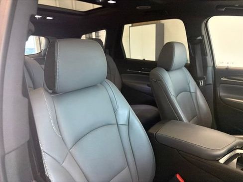Used 2023 Buick Enclave Essence w/ Experience Buick Package AWD/4WD image 41