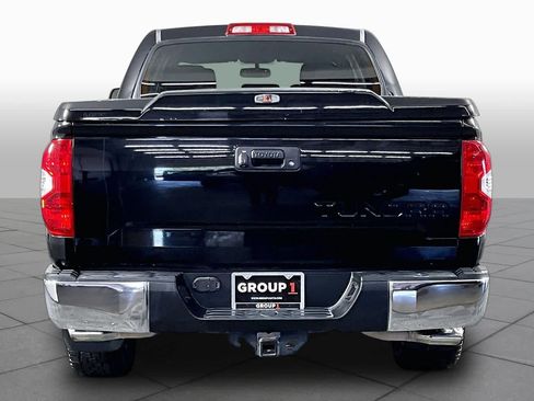 Used 2015 Toyota Tundra SR5 w/ SR5 Upgrade Package RWD image 5