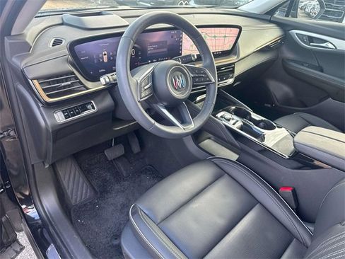 Certified 2025 Buick Envision Avenir image 22