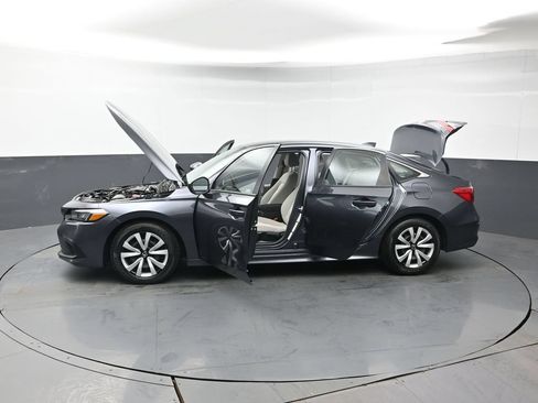 Used 2023 Honda Civic LX image 43