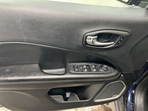 Used 2020 Jeep Compass High Altitude AWD/4WD image 22