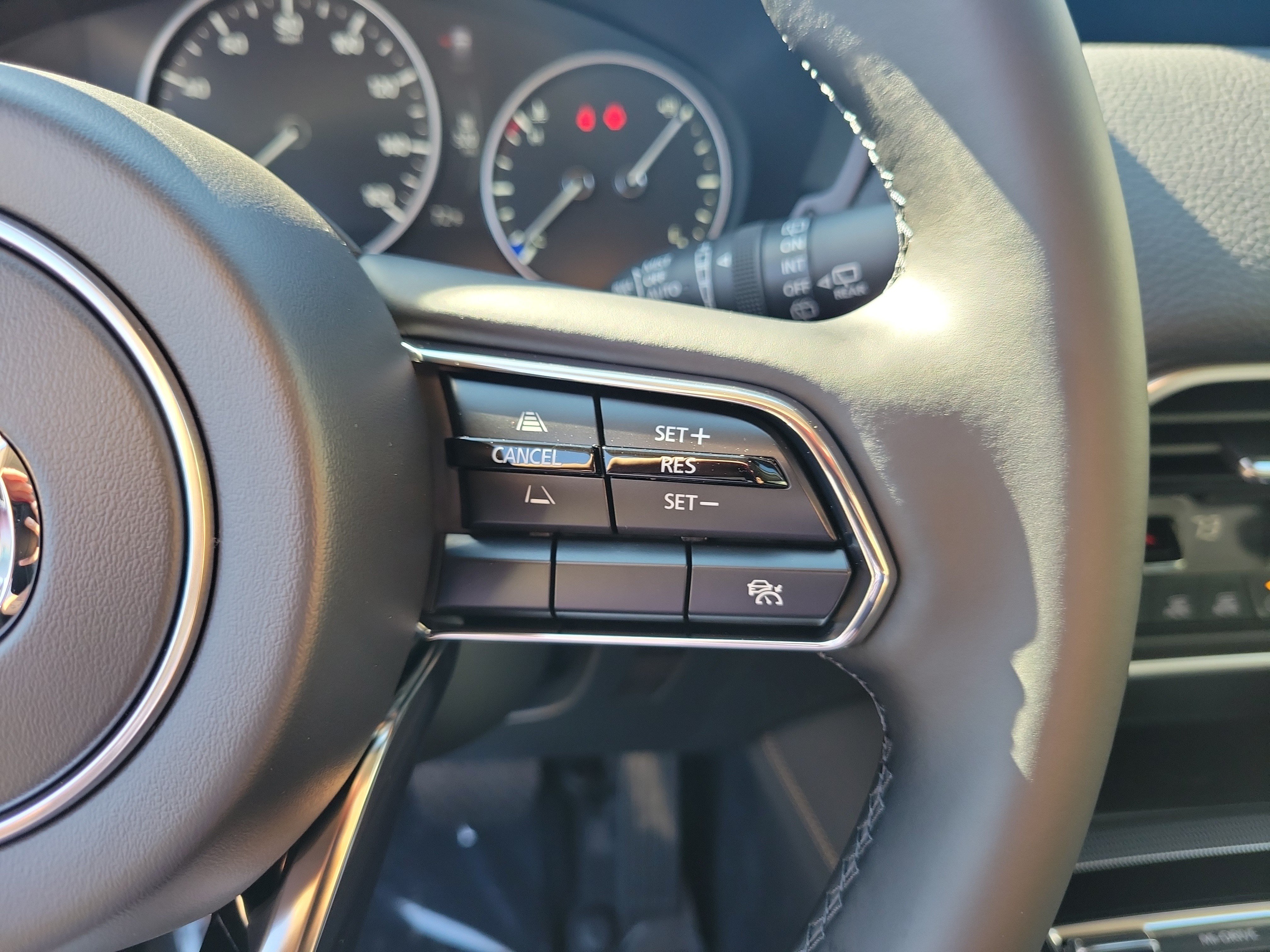 New 2026 MAZDA CX-70 3.3 Turbo w/ Preferred Package AWD/4WD image 25