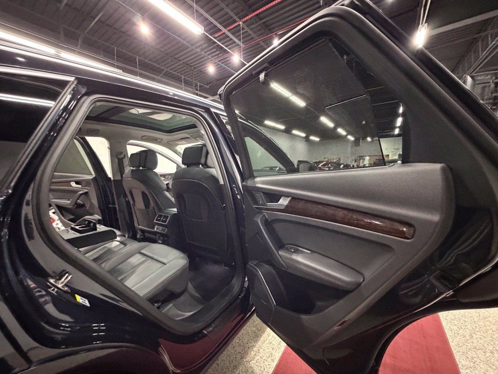 Used 2019 Audi Q5 Prestige w/ Prestige Package AWD/4WD image 25