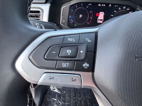 Used 2023 Volkswagen Atlas Cross Sport SE w/ Panoramic Sunroof Package AWD/4WD image 24