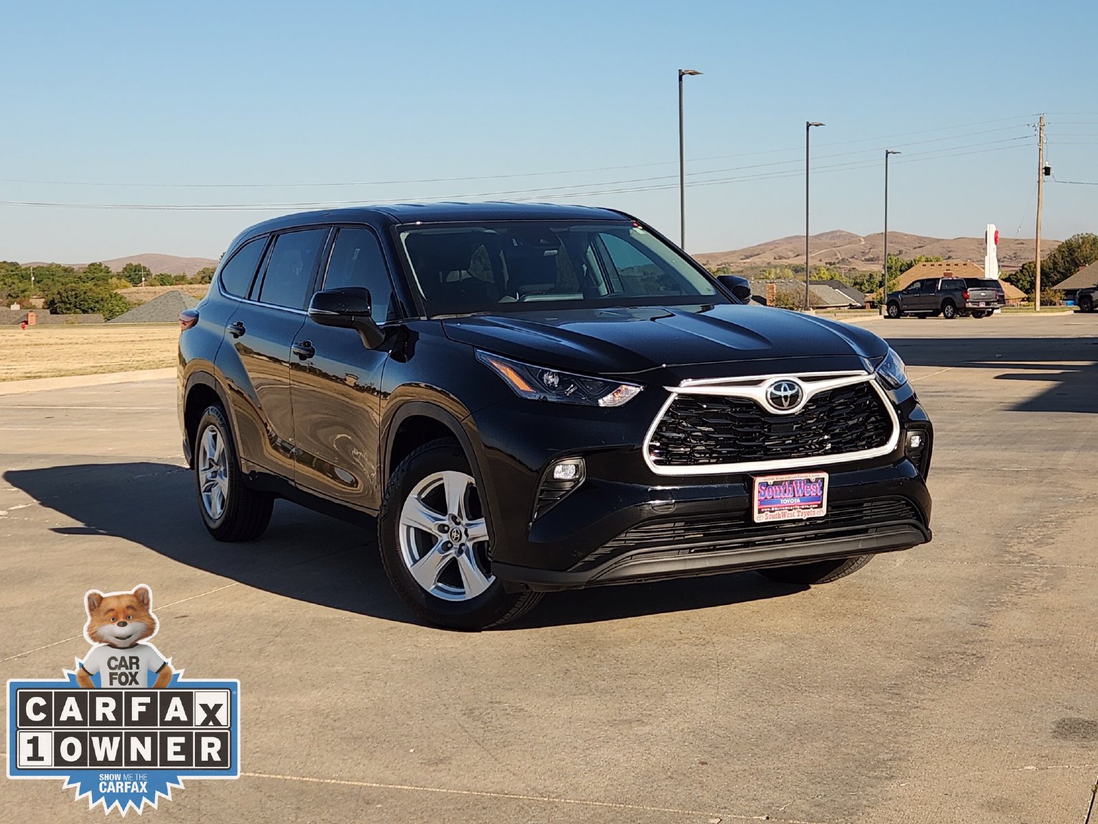Used 2024 Toyota Highlander LE FWD 360° Tour