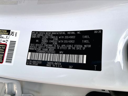 New 2026 Lexus TX 500h AWD image 21