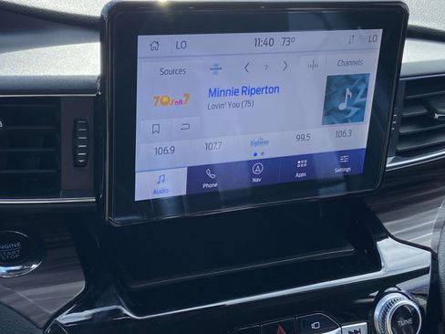 Used 2022 Ford Explorer Limited w/ Equipment Group 301A image 16