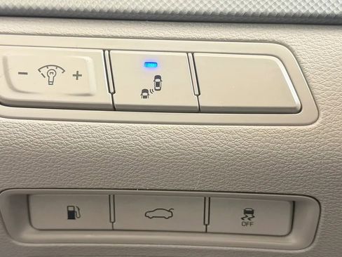 Used 2018 Hyundai Sonata SE image 18