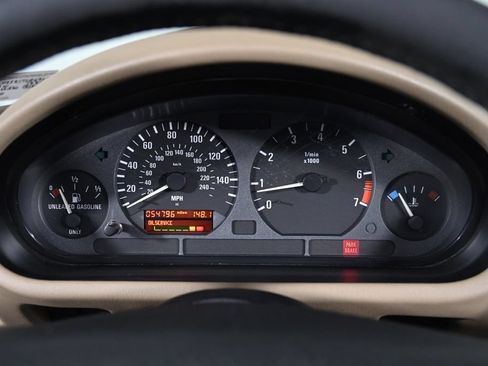 Used 1996 BMW Z3 1.9 RWD image 15
