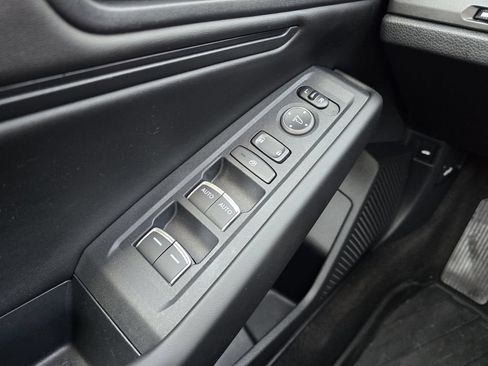 Certified 2025 Honda Accord SE image 21