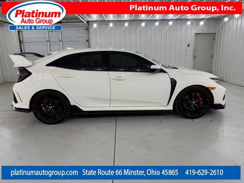 Used 2019 Honda Civic Type R image 6