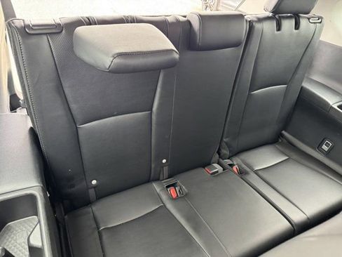 Used 2024 Toyota Grand Highlander Limited image 34