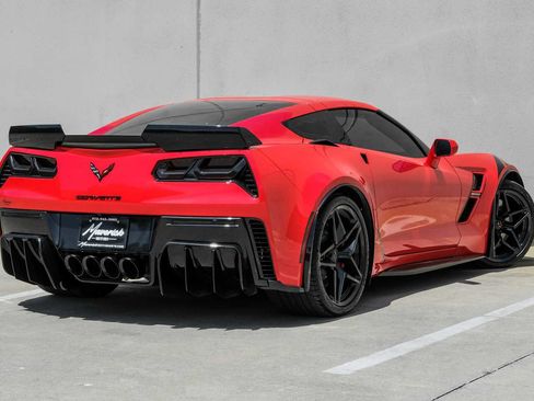 Used 2019 Chevrolet Corvette Grand Sport w/ Grand Sport Heritage Package RWD image 8