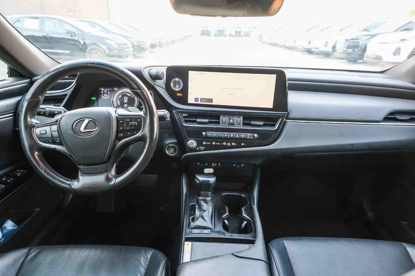 Used 2023 Lexus ES 300h w/ Premium Package FWD image 13