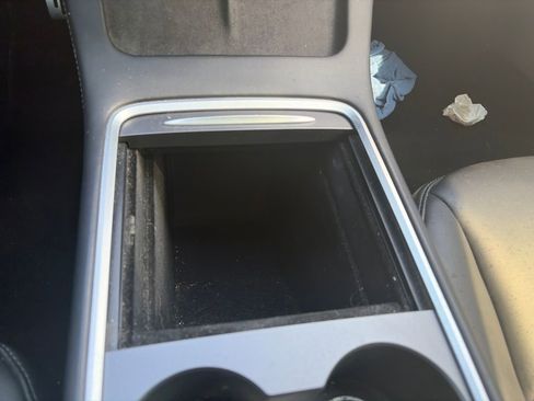 Used 2021 Tesla Model 3 Standard Range Plus RWD image 8