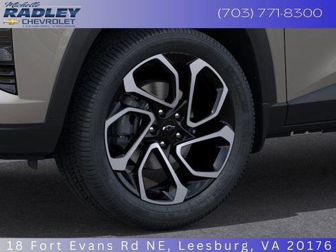 New 2026 Chevrolet Trax RS image 9