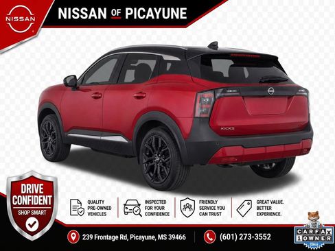 Certified 2025 Nissan Kicks SR FWD image 3