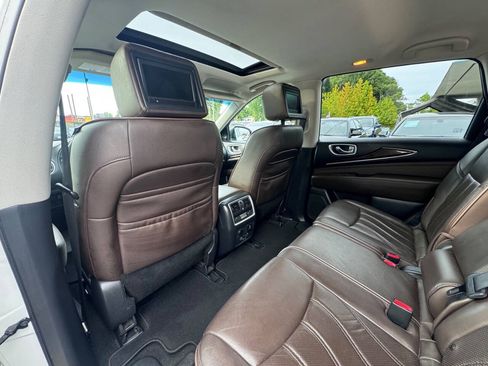 Used 2013 INFINITI JX35 AWD w/ Premium Pkg image 10