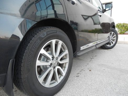 Used 2014 Nissan Pathfinder SL w/ SL Premium Package AWD/4WD image 21