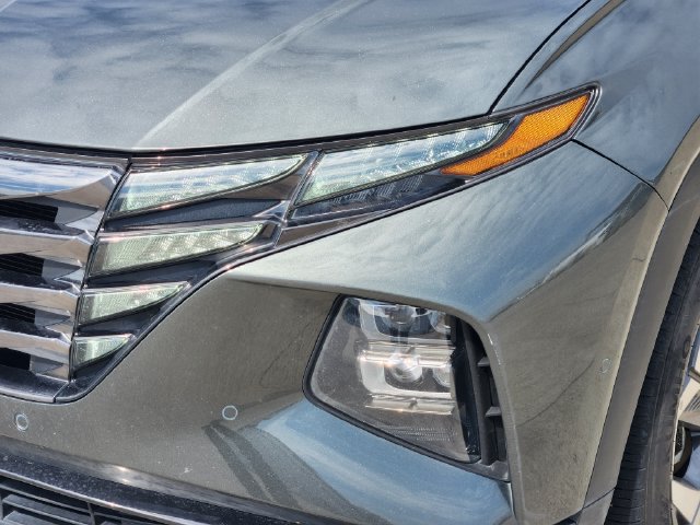 Used 2023 Hyundai Tucson Limited w/ Winter Package FWD image 9