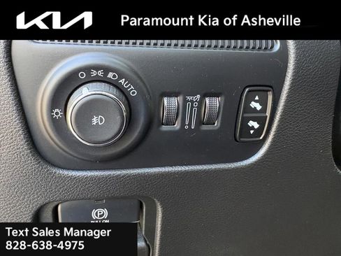 Used 2024 Jeep Wagoneer Series II image 14