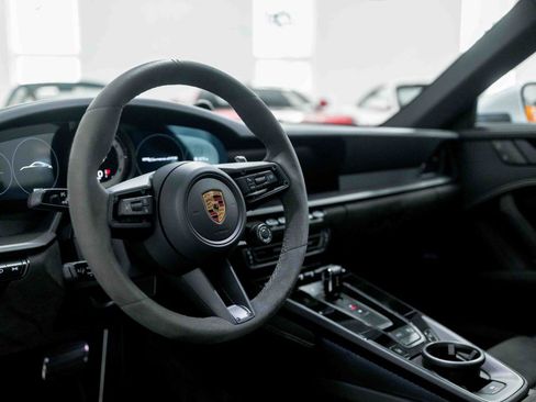 Used 2023 Porsche 911 GT3 RS image 2