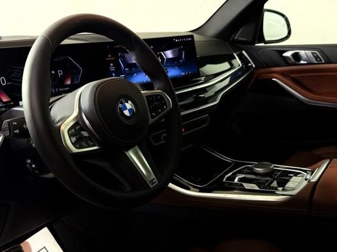 Used 2026 BMW X5 xDrive40i w/ M Sport Package AWD/4WD image 38