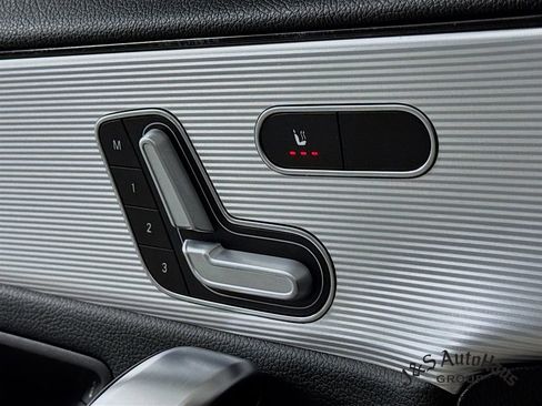 Used 2020 Mercedes-Benz A 220 4MATIC image 26