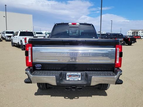 New 2025 Ford F250 King Ranch w/ Chrome Package image 10
