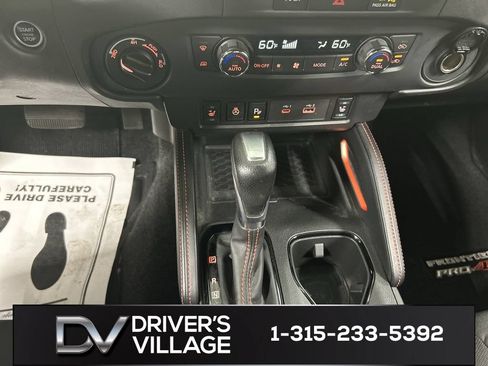 Used 2023 Nissan Frontier PRO-4X w/ Pro Convenience Package AWD/4WD image 18