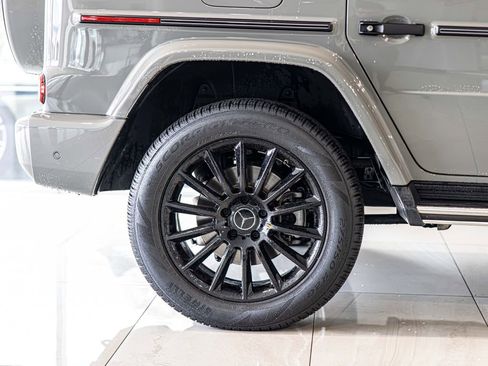 Used 2021 Mercedes-Benz G 550 image 11