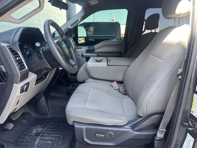 Used 2017 Ford F250 XLT w/ XLT Value Package AWD/4WD image 4