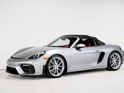 Used 2022 Porsche 718 Boxster Spyder RWD image 7
