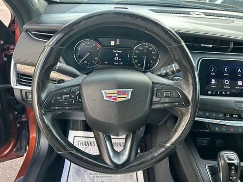 Used 2019 Cadillac XT4 Sport w/ Cold Weather Package AWD/4WD image 18
