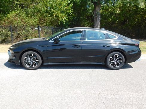 Used 2025 Hyundai Sonata SEL FWD image 8