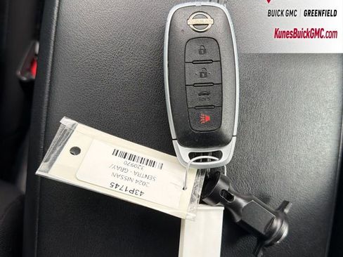 Used 2024 Nissan Sentra S image 38