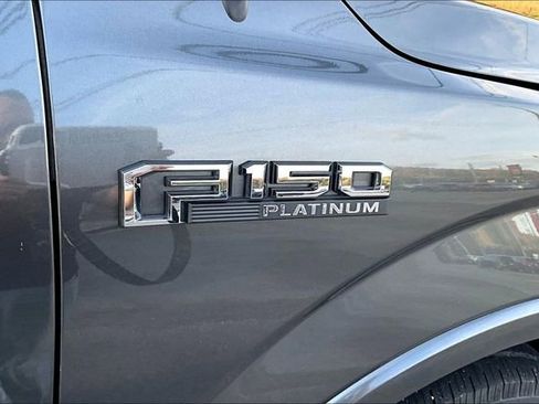 Used 2019 Ford F150 Platinum w/ Equipment Group 701A Luxury image 34
