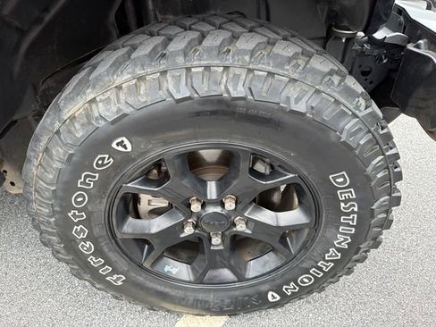 Used 2023 Jeep Wrangler Unlimited Sport AWD/4WD image 12