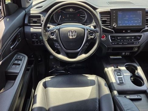 Used 2023 Honda Ridgeline RTL-E image 11