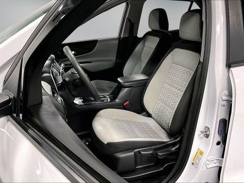 Used 2024 Chevrolet Equinox LS w/ Driver Confidence II Package FWD image 20