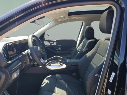 New 2026 Mercedes-Benz GLS 450 4MATIC image 15