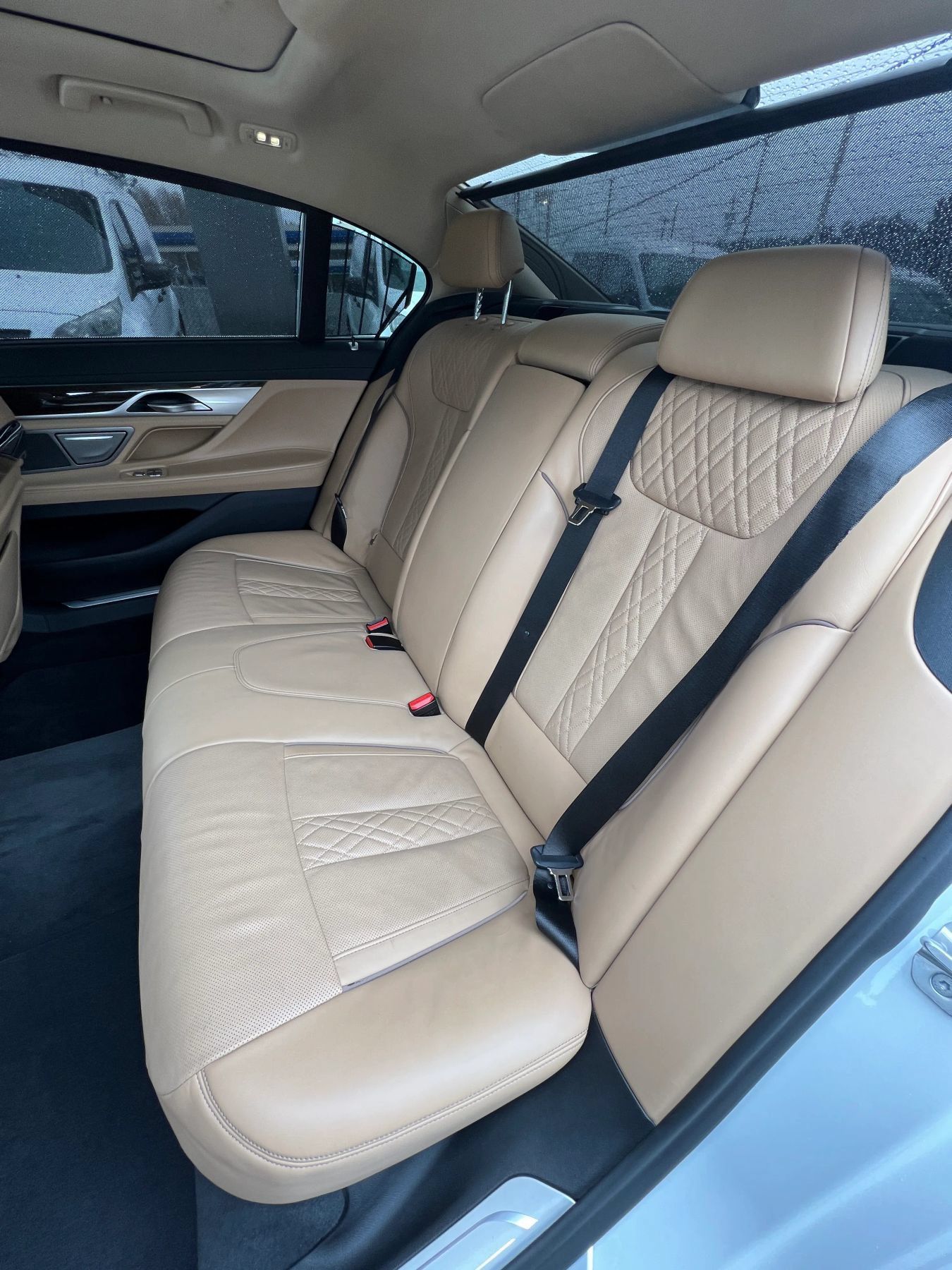 Used 2022 BMW 740i RWD image 13