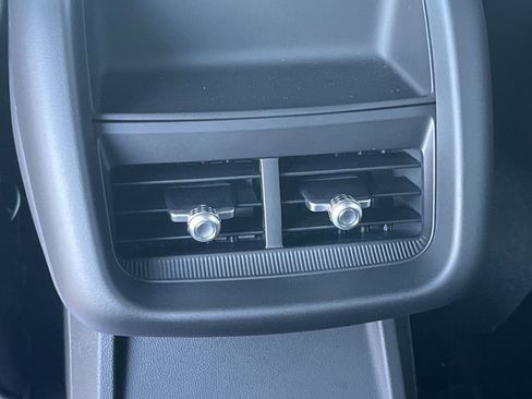 New 2025 Cadillac Lyriq Luxury image 14