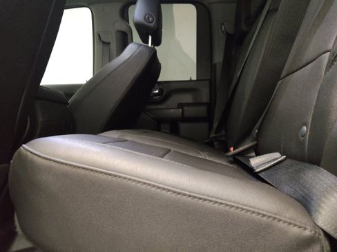 Used 2022 Chevrolet Silverado 2500 W/T w/ WT Convenience Package RWD image 18