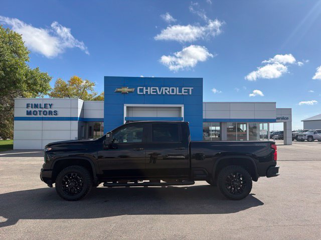 Used 2026 Chevrolet Silverado 3500 LT w/ Trail Boss Package AWD/4WD image 1